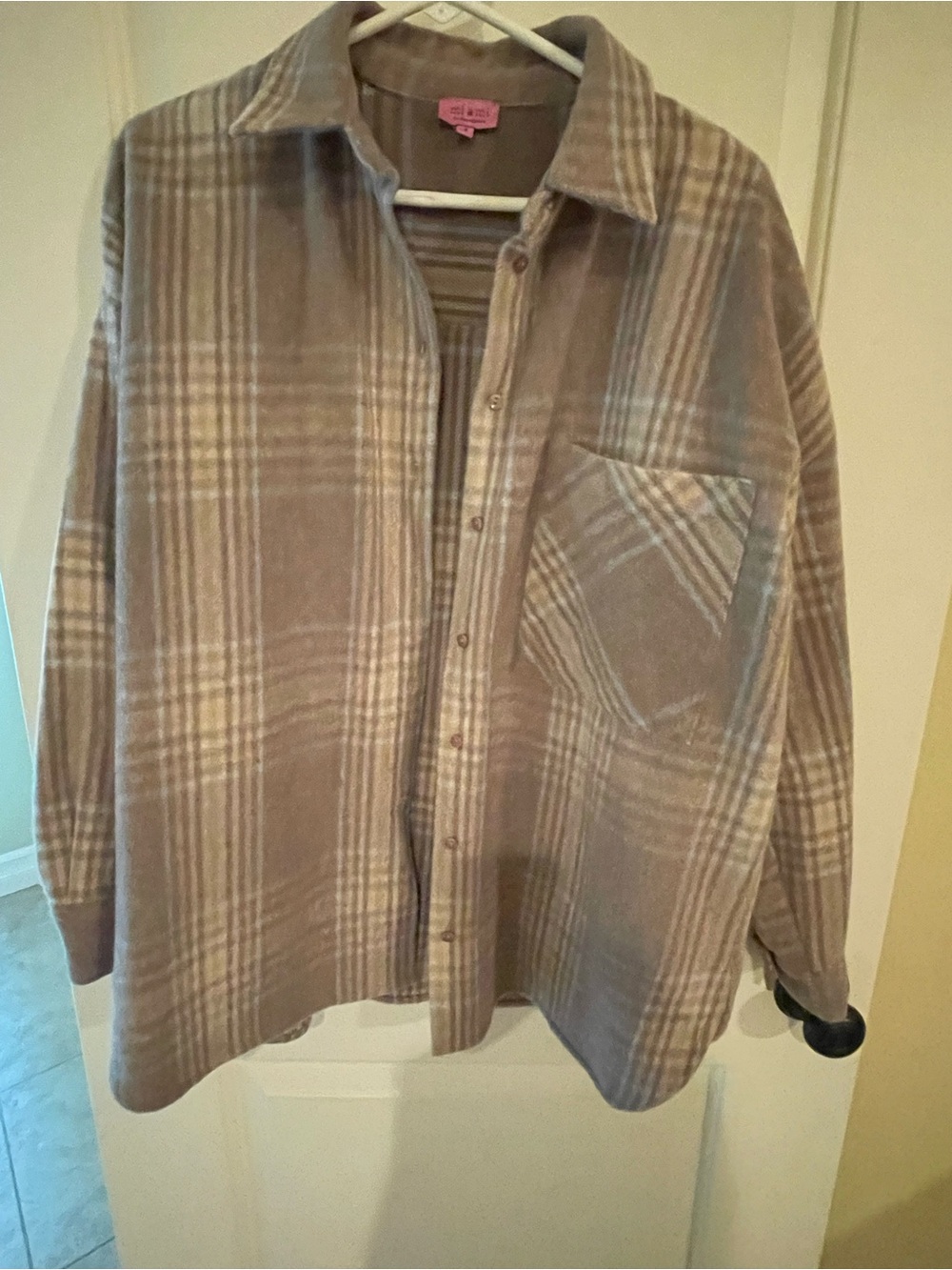 Mi Ami Beige Plaid Lightweight Shirt Jacket